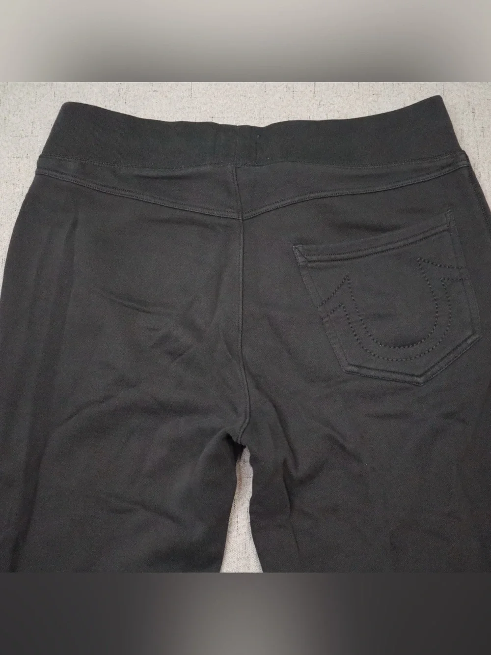 True Religion Unisex Black Joggers Gold Metallic Horseshoe Logo Size M